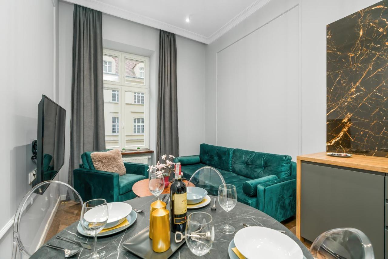 Central Apartments Garbary By Noclegi Renters Poznan Exterior photo